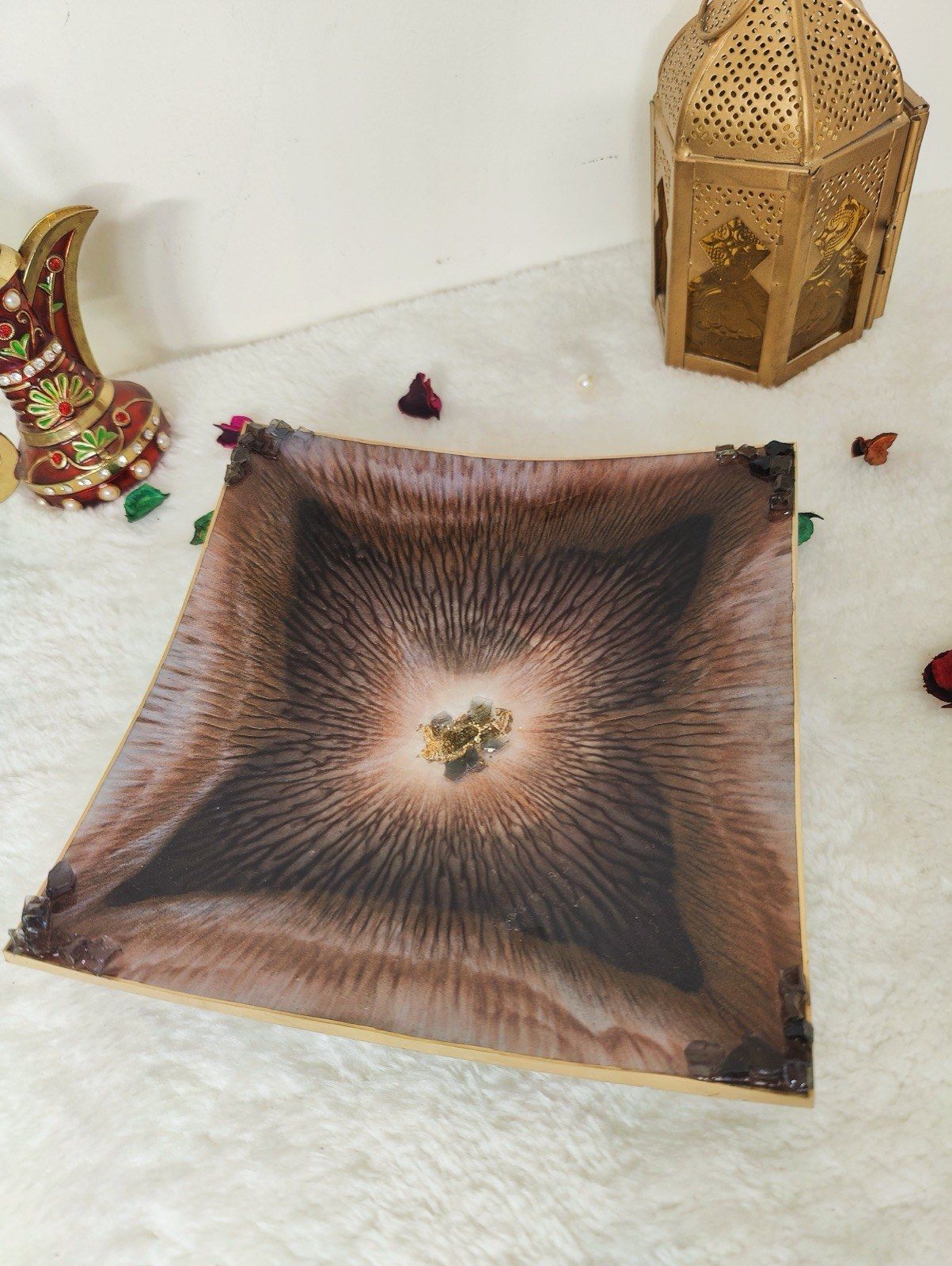Brown Agate Curved Square Tray, Stone Corners, view 1