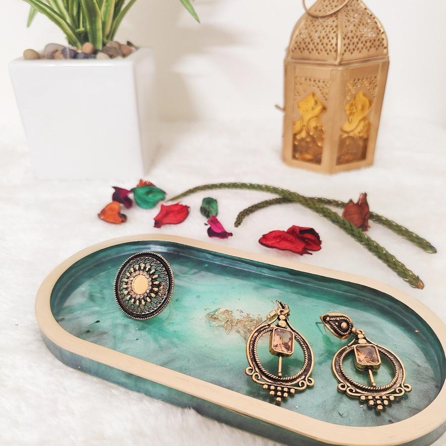 Emerald Marble Oval Tray, view 1
