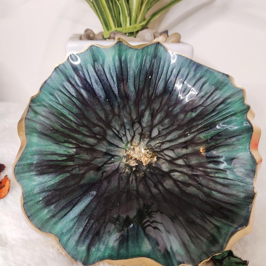 Petal Trinket Dish — Emerald Night, view 1